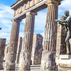 Dal porto di Napoli: Tour del Vesuvio e di Pompei con biglietti