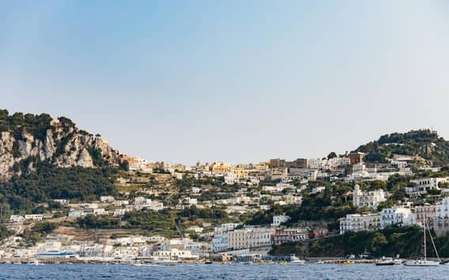 Capri: gita in barca con grotte