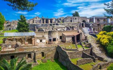 Pompei: biglietto d'ingresso salta fila con libro