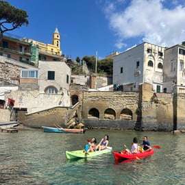 Napoli: Kayak tour wild Posillipo