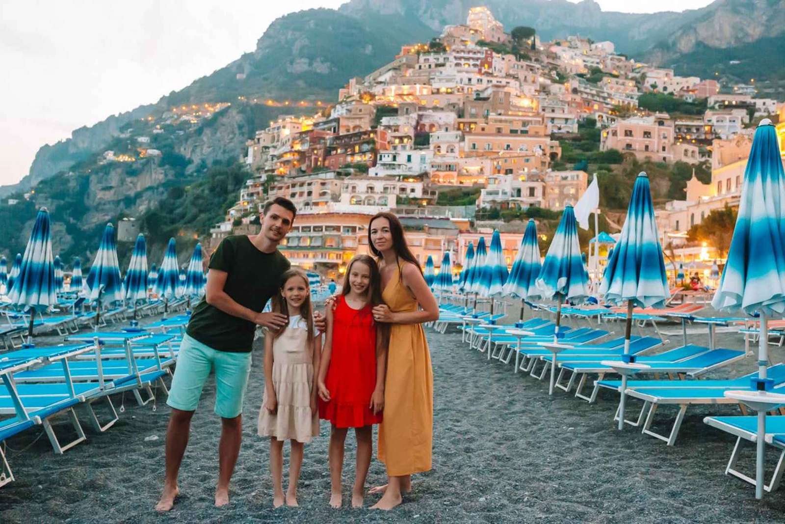Servizio fotografico a Positano sulla spiaggia di Marina Grande