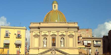 Chiesa di Santa Croce e Purgatorio al Mercato