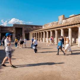 Pompei: Biglietto d'ingresso prioritario con audioguida su App