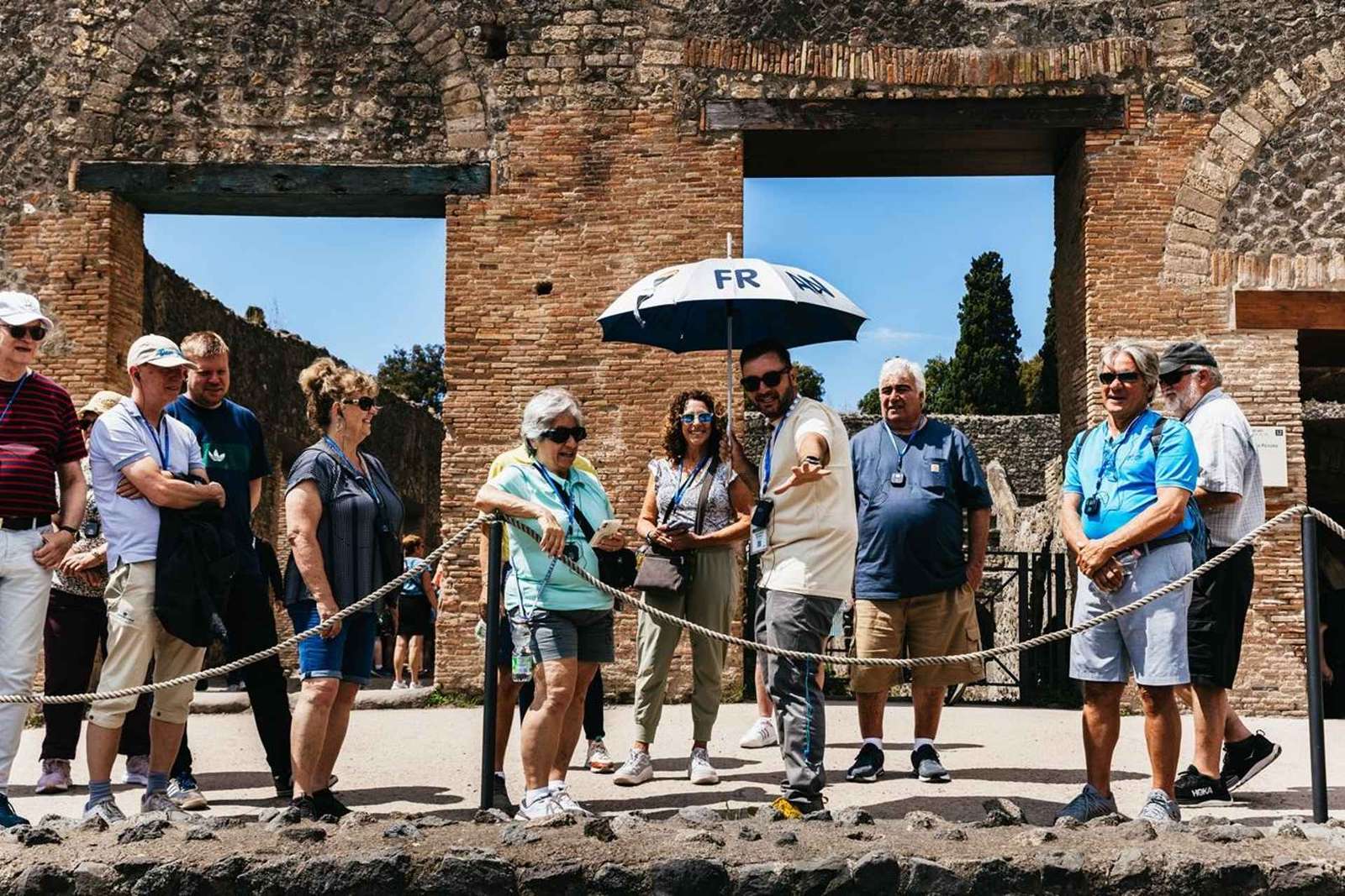 Tour di Pompei per crocieristi: archeologo e bus dal porto