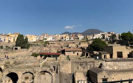 Ercolano: ingresso e tour con un archeologo del posto