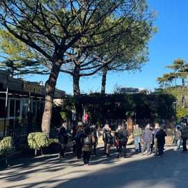 Pompei: Deposito bagagli vicino alle rovine di Pompei