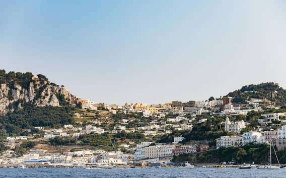 Gita in barca a Capri con Grotta Bianca e Verde