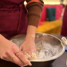 Corso di pizza napoletana: esperienza culinaria autentica