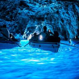 Capri: tour in barca dell'isola con sosta alla Grotta Azzurra
