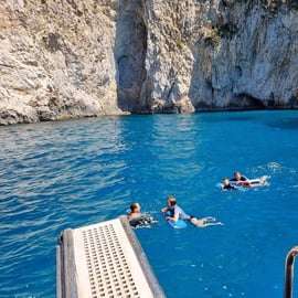 Da Sorrento: Tour in barca di Capri con visita alla Grotta Azzurra