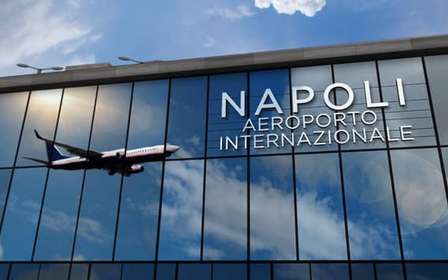 Da Sorrento: Trasferimento privato a Napoli