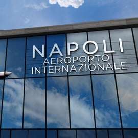 Da Sorrento: Trasferimento privato a Napoli