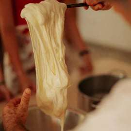 Amalfi: Corso di cucina con pasta, mozzarella e tiramisù
