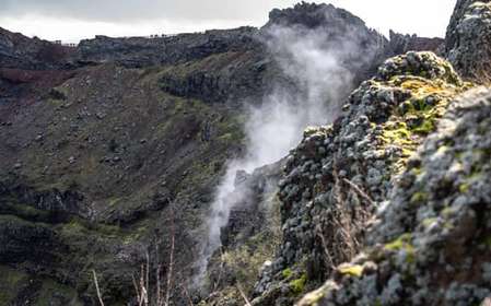 Da Napoli: Escursione guidata di un giorno a Pompei e al Vesuvio con pranzo