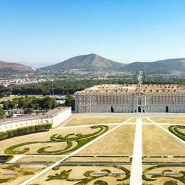 Caserta: gemme nascoste della Reggia Tour per piccoli gruppi