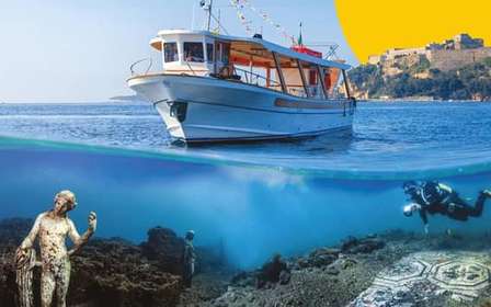 Tour in barca con fondo di vetro del Parco Sommerso di Baia