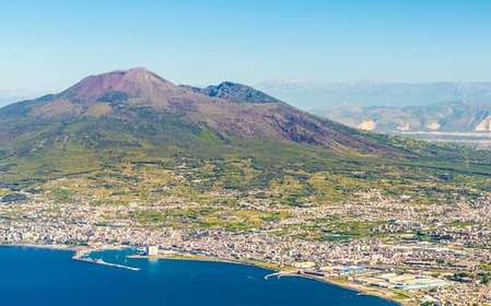 Da Napoli: Trasferimento sul Vesuvio con biglietto d'ingresso