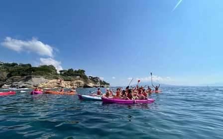 Napoli: Kayak tour wild Posillipo