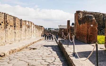 Pompei: Tour privato accessibile alle persone in sedia a rotelle con una guida