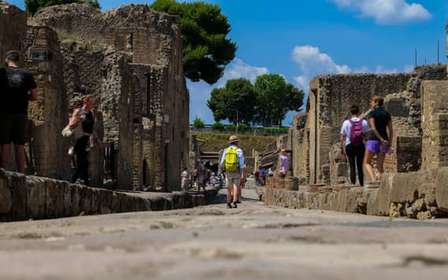 Scopri Ercolano: visita guidata in francese dell'antica città romana