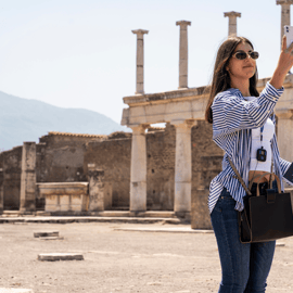 Biglietto salta fila per Pompei con guida archeologa