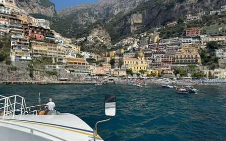 Da Napoli: traghetto per Amalfi e Positano