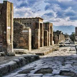 Pompei: biglietto d'ingresso salta fila con libro