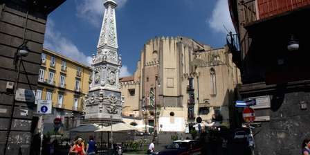 Piazza San Domenico Maggiore