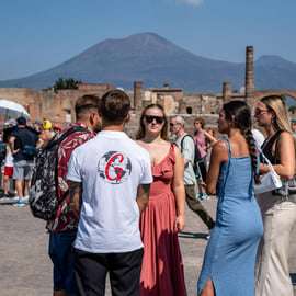 Tour di Pompei da Napoli in autobus con guida archeologica