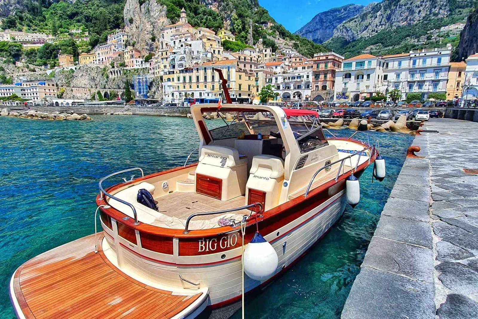 Gita in barca da Sorrento a Positano e Amalfi, con trasferimento