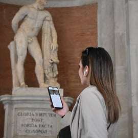 Caserta: Biglietto per la Reggia e treno o opzione audioguida