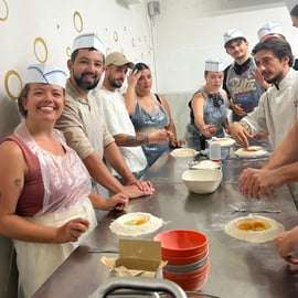 Napoli: lezione di cucina con uno chef locale: pasta e tiramisù