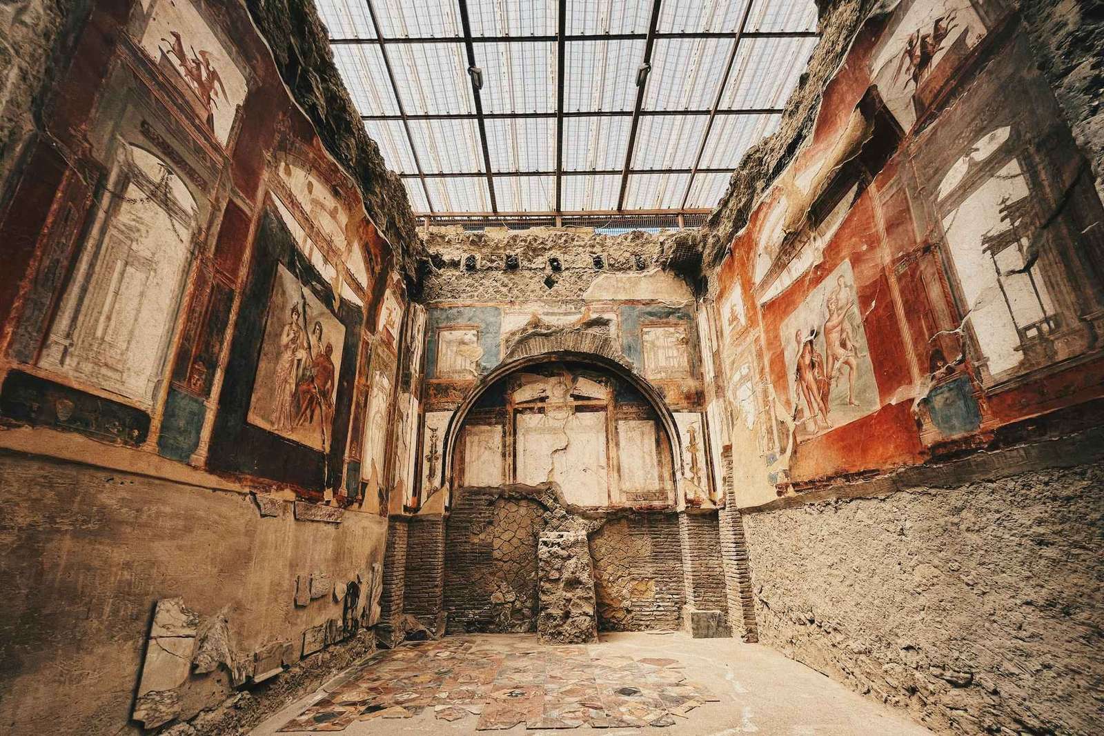 Tour guidato di Ercolano da Napoli con guida privata e minivan