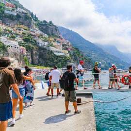 Tour di Positano, Amalfi e Ravello da Sorrento in minibus