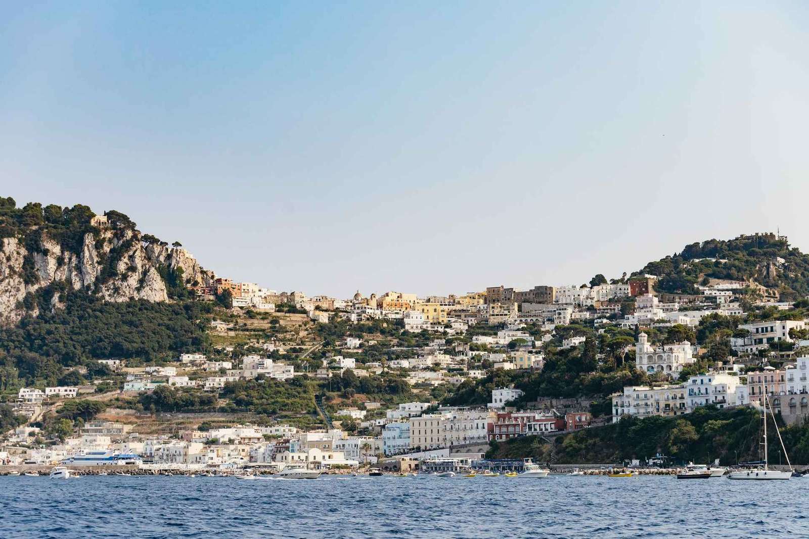 Gita in barca a Capri con Grotta Bianca e Verde